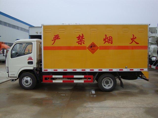 科尔沁左翼中危险品运输